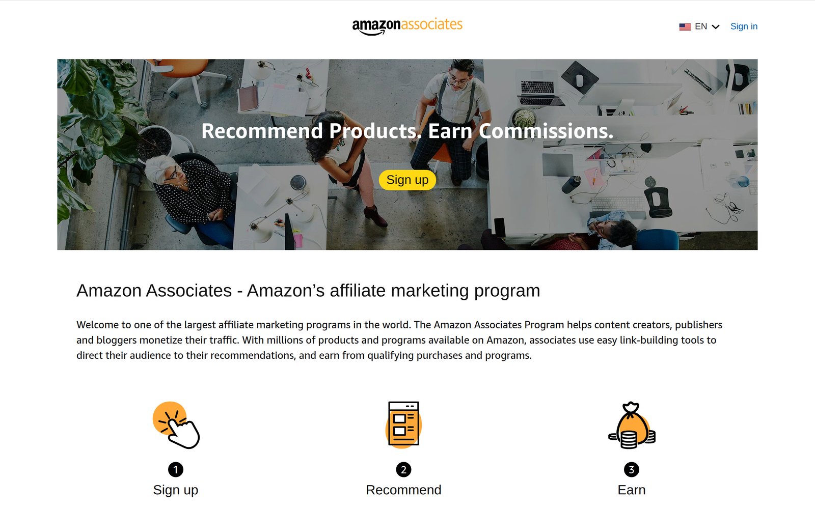 Amazon Associates homepage describing the affiliate program with sign up, recommend and earn steps
